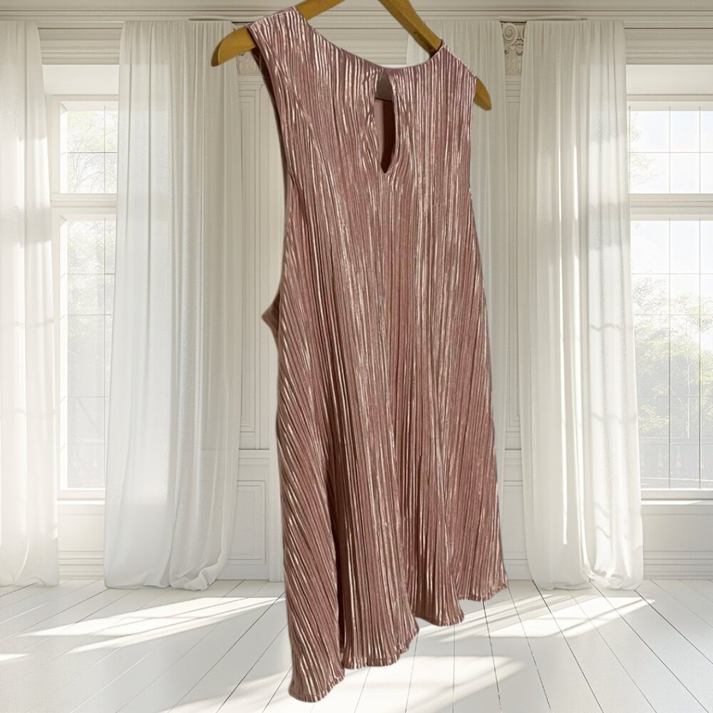 NWT A New Day Blush Pink Pleated Swing Top Sleeveless Keyhole Back Large - Picture 6 of 15